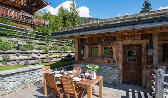 Verbier Luxury Ski Chalet Rental Jacuzzi