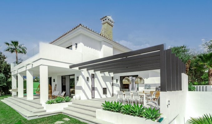 Luxury 10 guest villa rental Marbella Nueva Andalucia