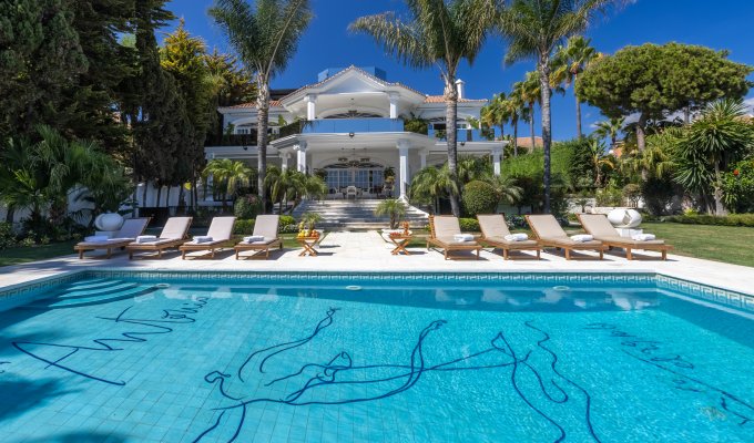 18 guest luxury villa Puerto Banus