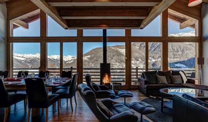 Tzoumaz  luxury ski chalet rental with jacuzzi