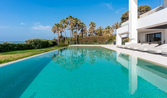 16 guest luxury villa New Golden Mile