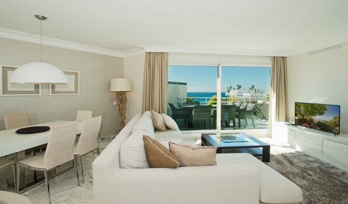6 guest luxury apartement Marbella Golden Mile
