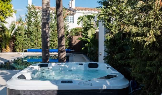 10 guest luxury villa Marbella San Pedro