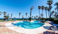 Estepona photo #2