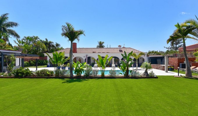 Gran Canaria Maspalomas villa holiday rentals Golf Resort private pool Canary Islands 