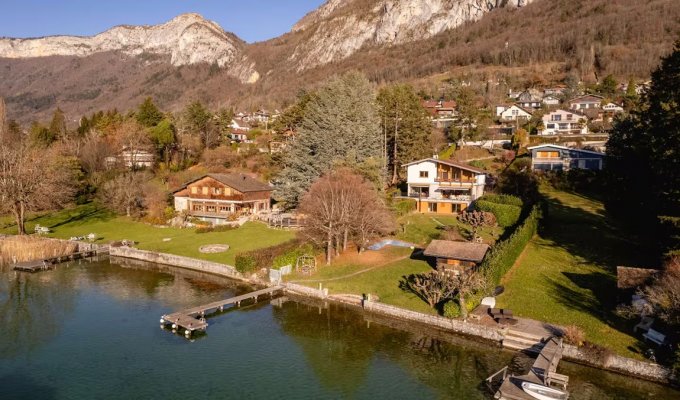 Lake Annecy chalet rental in Veyrier du lac with private dock