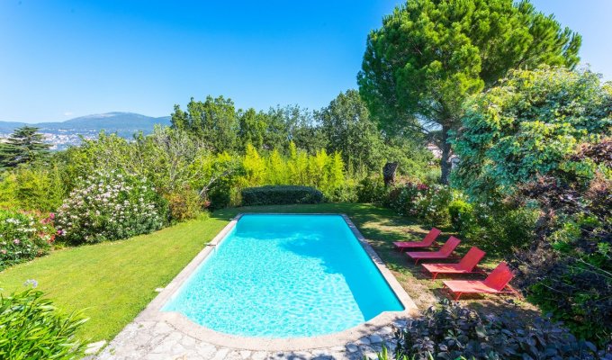French Riviera villa holiday rental near Grasse private pool