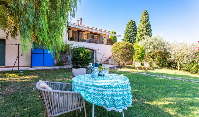 French Riviera villa holiday rental near Grasse private pool