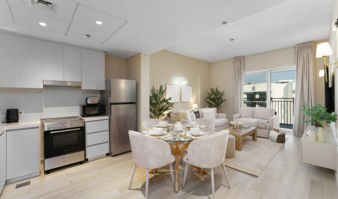 Abu Dhabi Apartment Rental Pool, Gym and Coworking Space