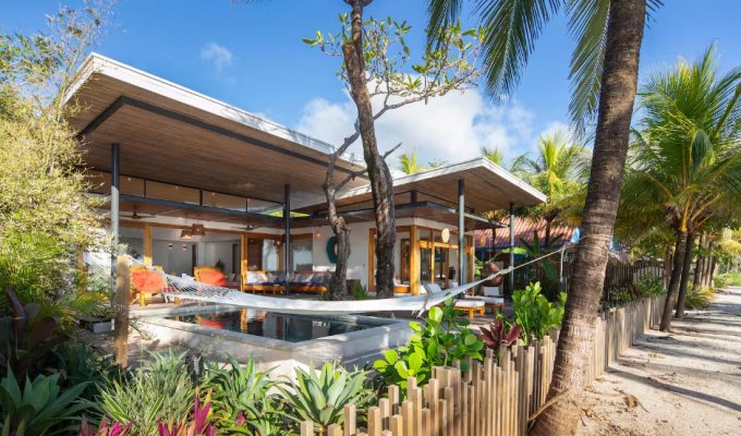 Costa Rica  luxury villa rental Santa Teresa private pool & staff