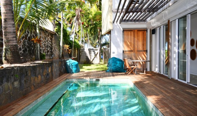 Mauritius Beachfront Villa Rental Trou d'Eau Douce Cerfs Island with cook