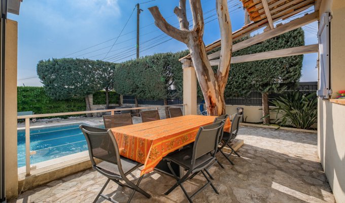 Saint Laurent du Var villa rental close to Nice with private pool