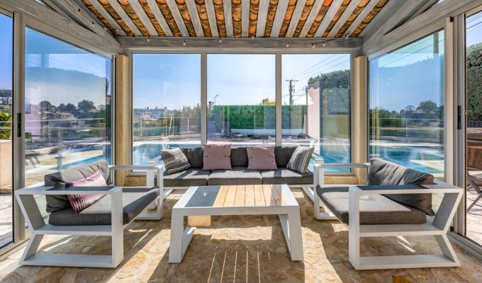 Saint Laurent du Var villa rental close to Nice with private pool