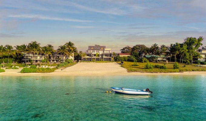 South Mauritius Beachfront Apartment rental Pointe d'Esny with shared pool