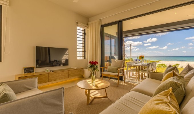 South Mauritius Beachfront Apartment rental Pointe d'Esny with shared pool