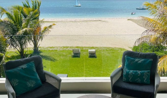 Mauritius Beachfront apartment rental Pointe d'Esny complex with pool & parking