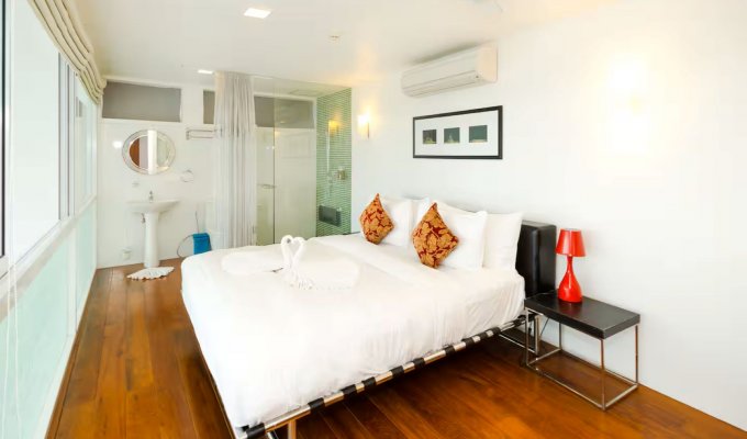 Phuket villa rental with private pool, staff and amazing seaview in Patong