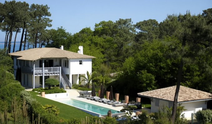 Arcachon luxury villa rental in Pyla sur Mer private pool & direct access to the beach