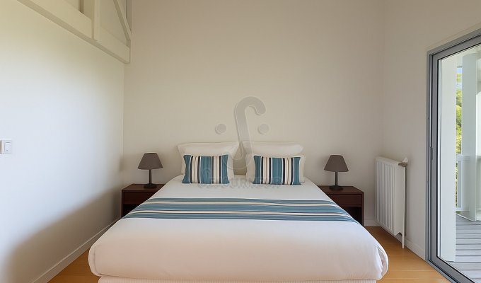 Arcachon luxury villa rental in Pyla sur Mer private pool & direct access to the beach