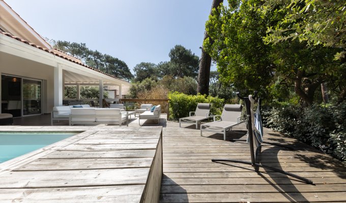 Arcachon Luxury Villa Rental Pyla sur Mer – Private Heated Pool & Beach Nearby