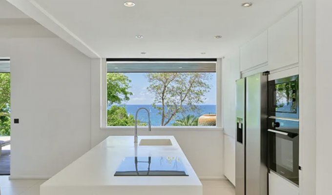 Luxury estate rental in Guadeloupe, Sainte-Anne, with private swimming pools; Caravelle beach 5 minutes’ drive away, 16 pers.