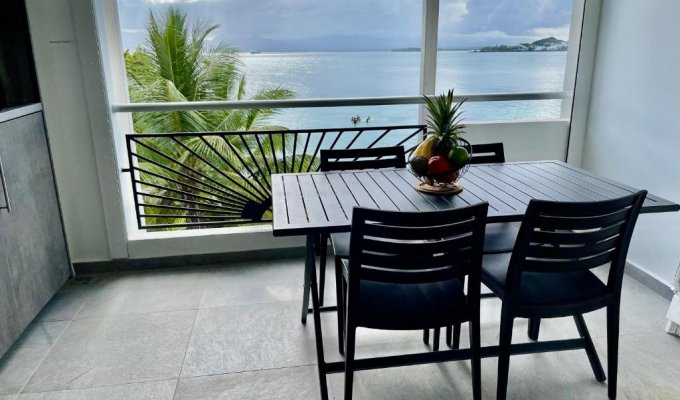 Single room in a 2-star residence in Le Gosier, Guadeloupe, with access to the pool and the beach within walking distance, for 2 pers