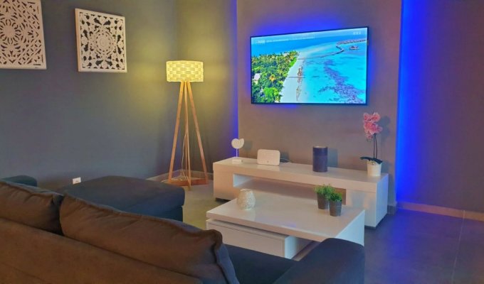 Luxury villa in Le Gosier, a 5-minute walk from St. Felix Beach