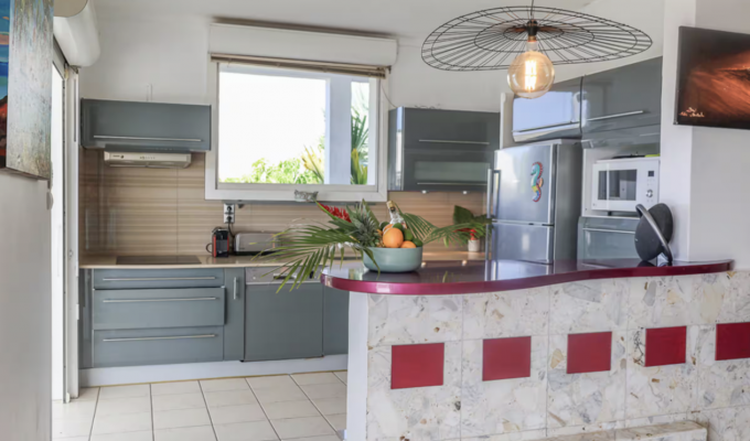 Luxury Villa in Le Gosier Ocean View & Private Pool, Beach Within 2min Walking Distance