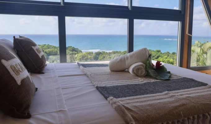 Luxury Villa in Le Gosier Ocean View & Private Pool, Beach Within 2min Walking Distance