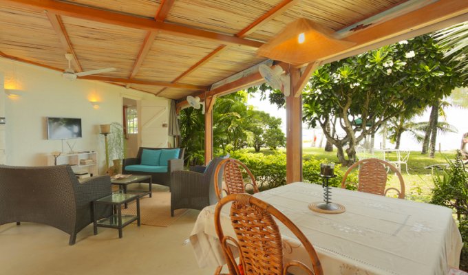 Mauritius Beach House in Pereybere beach close to Grand Bay with staff