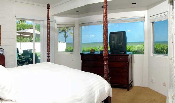 Kailua Beach Luxury villa vacation rental in Hawaii, Oahu Island