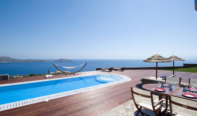 Crete Luxury Villa Rental, Villa with private pool near the seaside villa in Greece.