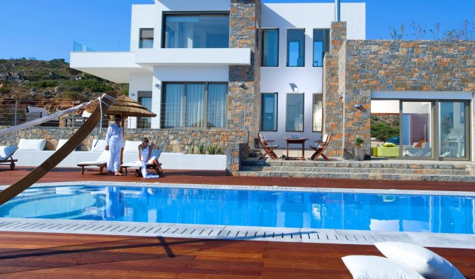 Crete Luxury Villa Rental, Villa with private pool near the seaside villa in Greece.