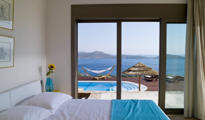 Crete Luxury Villa Rental, Villa with private pool near the seaside villa in Greece.