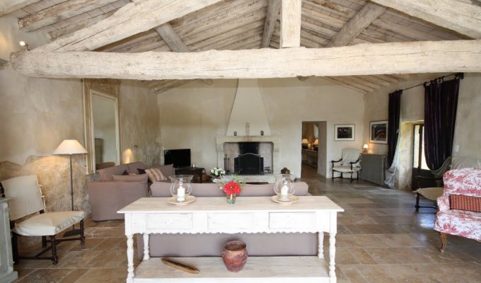 Saint Remy de Provence Luxury villa rentals private pool & staff chef