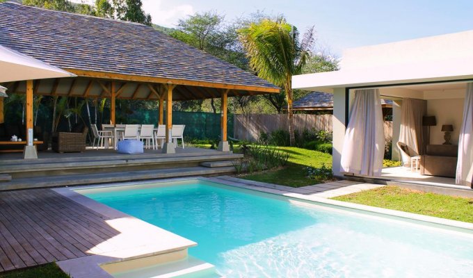 Mauritius Villa Rental Black River La Preneuse Beach in a complex with restaurant & services
