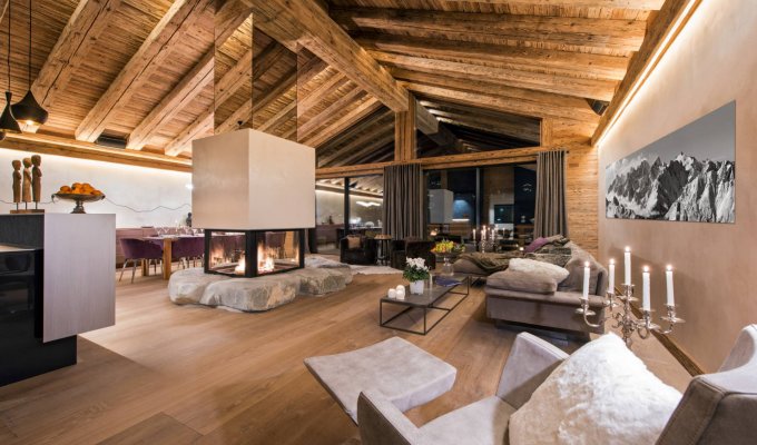 Zermatt luxury ski chalet ski at the Foot of the Matterhorn