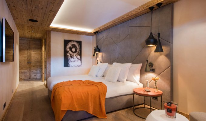 Zermatt luxury ski chalet ski at the Foot of the Matterhorn