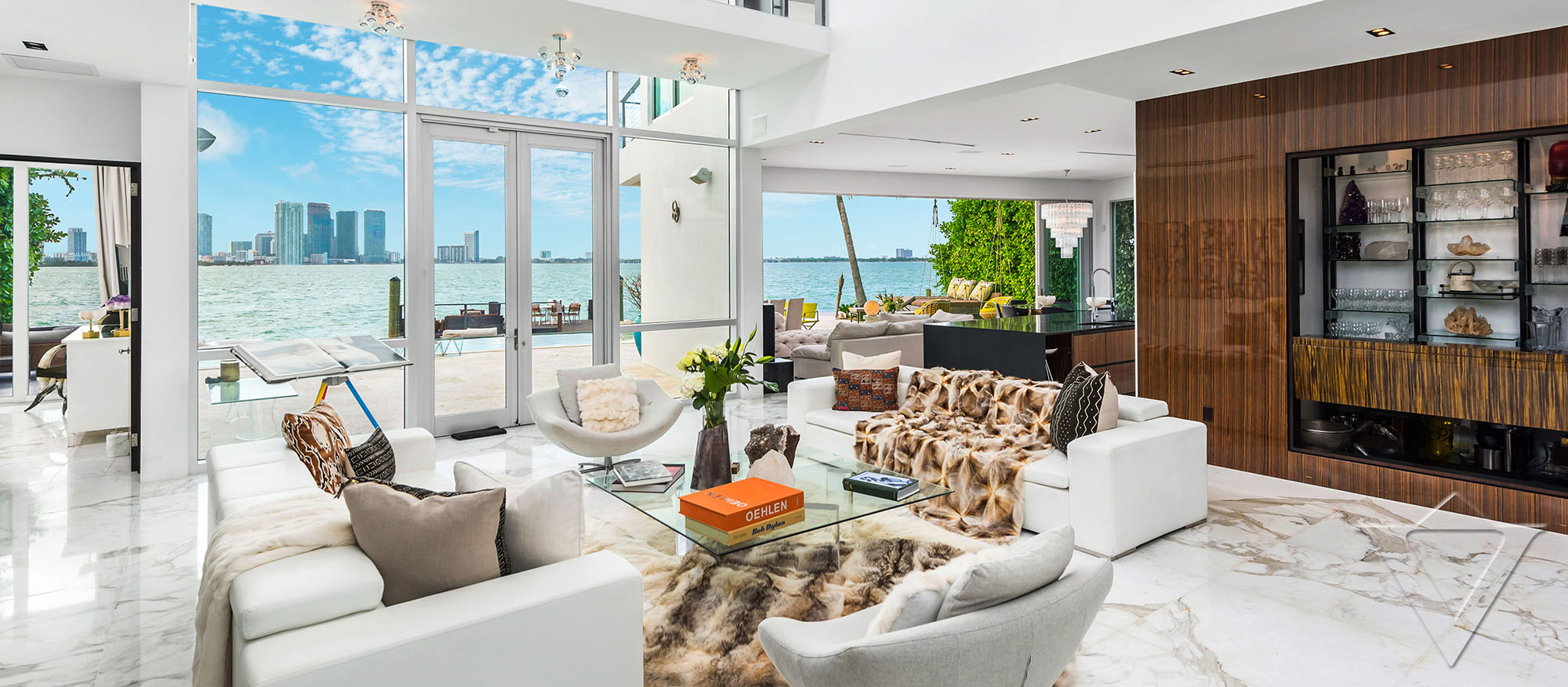 vacation rental luxury villa hotel miami beach south beach florida