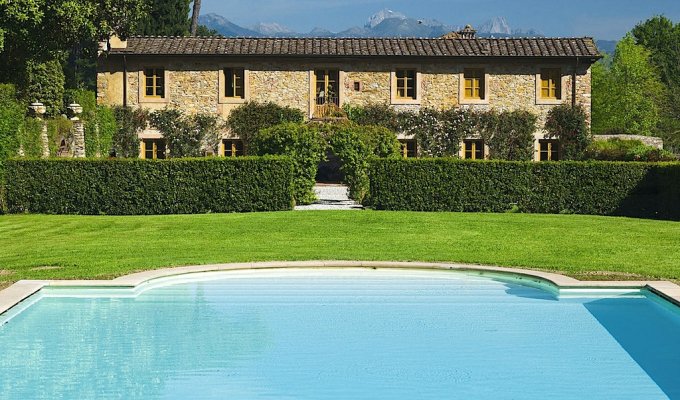 TUSCANY HOLIDAY VILLA RENTALS - Luxury Villa Vacation Rentals with private pool near Lucca