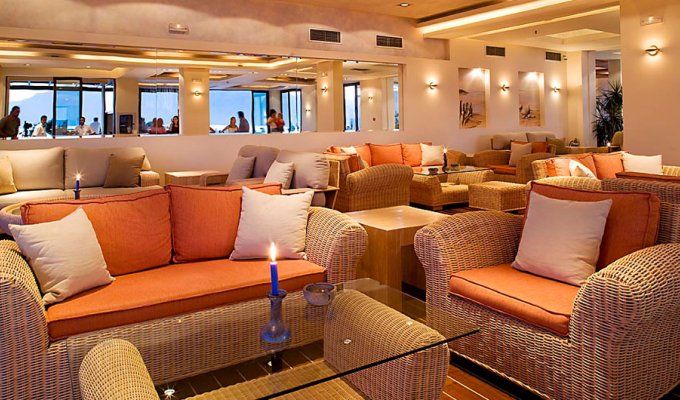 Hotels in Crete, accommodation 8j / 7 nights hotel, half board (Bungalow). Greece Holidays 