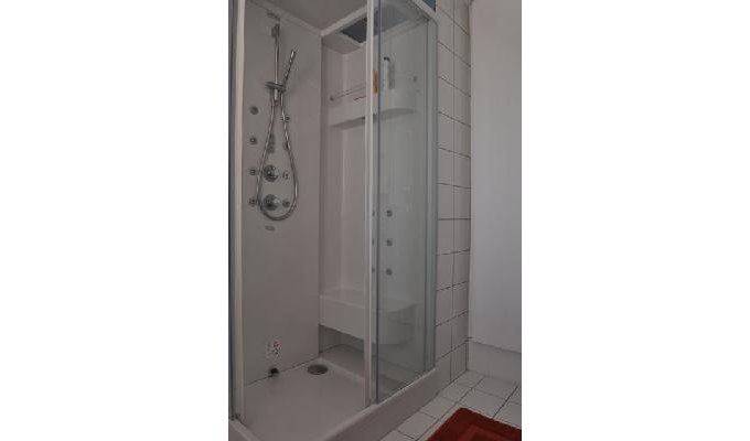 Appartment rental 1/2 pers in Lovens in Fribourg canton