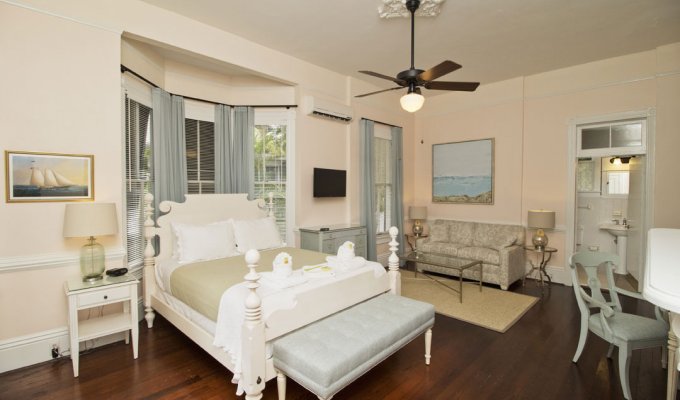 Luxurious Key West Bed & Breakfast Accommodations Florida Keys 