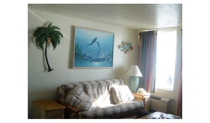 Oceanfront Condo Apartment Vacation Rental in Daytona Beach in Florida