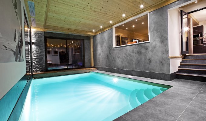 Courchevel Luxury Chalet Rental  3 Valleys Ski Resort with heated Pool Hammam & Breakfast