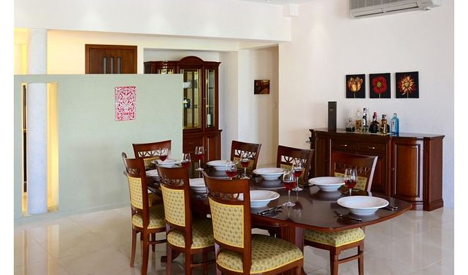 ST MAARTEN HOLIDAY RENTALS - Luxury BeachFront Villa Vacation Rentals - Guana Bay - Netherlands Antilles