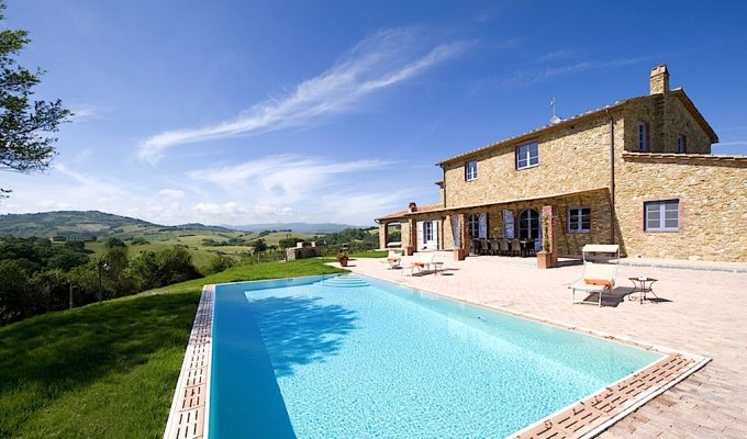 PISA HOLIDAY RENTALS - ITALY TUSCANY PISA - Luxury Villa Vacation Rentals with private pool