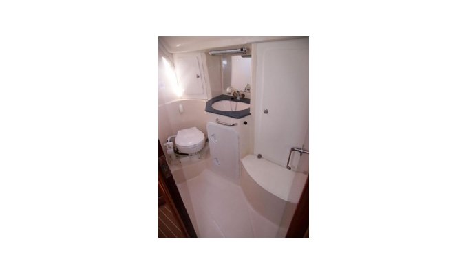 Rental of Sailing yacht charter with or without captain and hostess in Barcelona