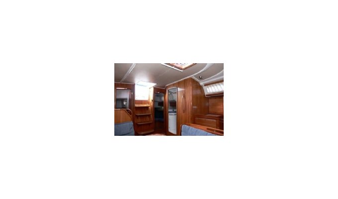 Rental of Sailing Yacht charter with or without captain and hostess in Barcelona