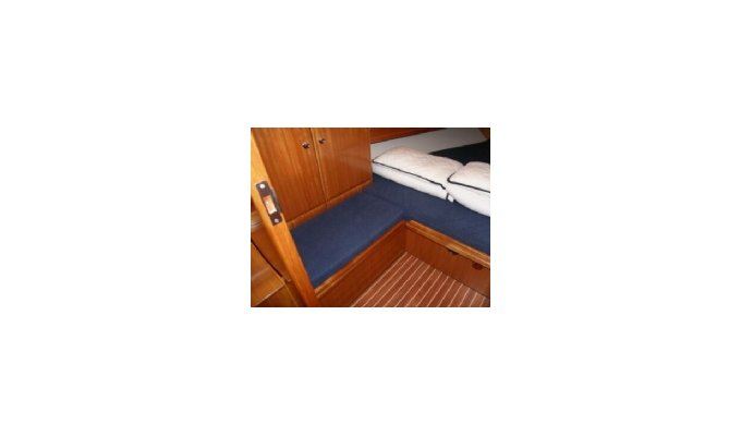 Rental of Sailing Yacht charter with or without captain and hostess in Barcelona
